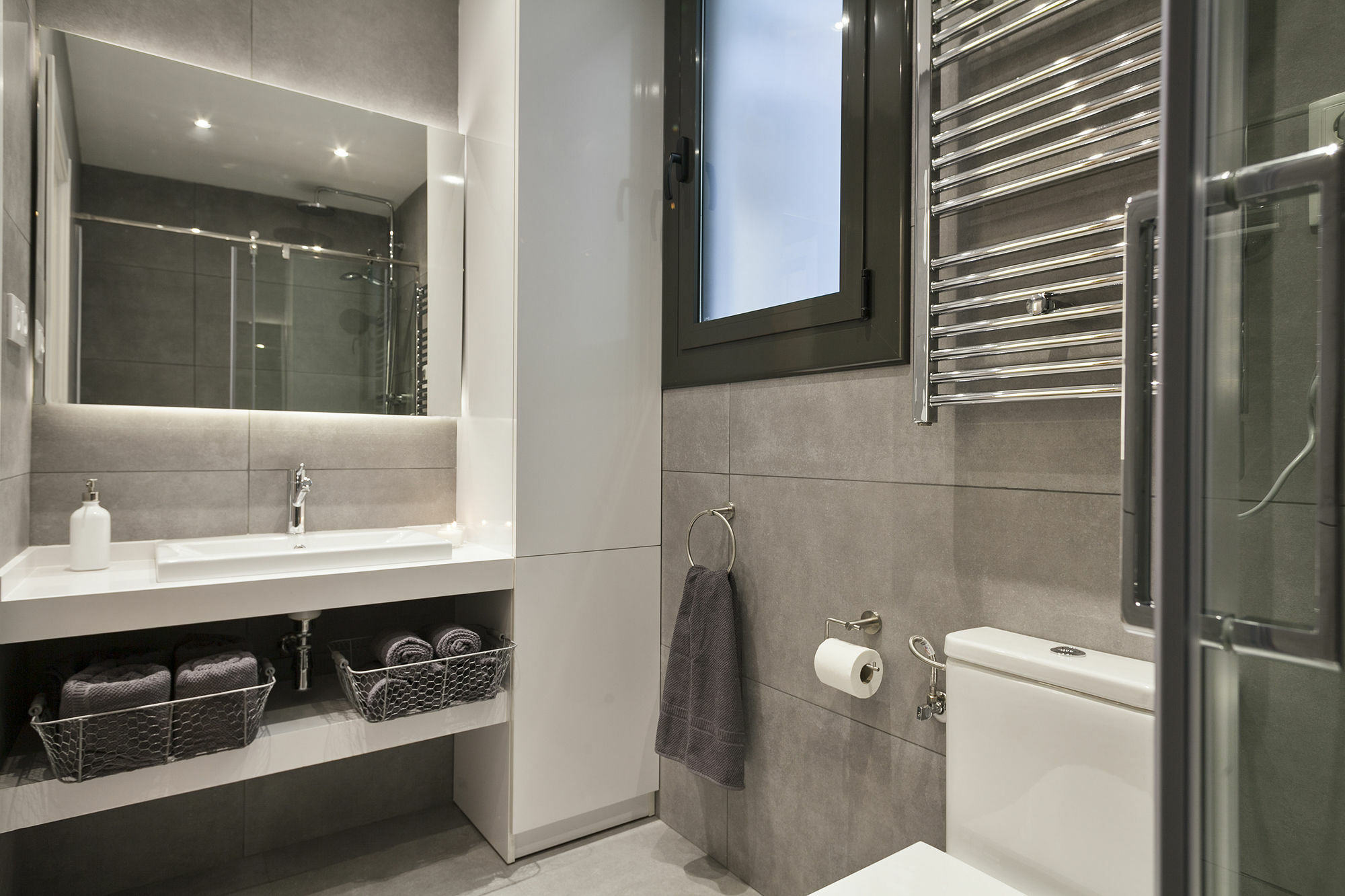 Charming Parallel Appartement