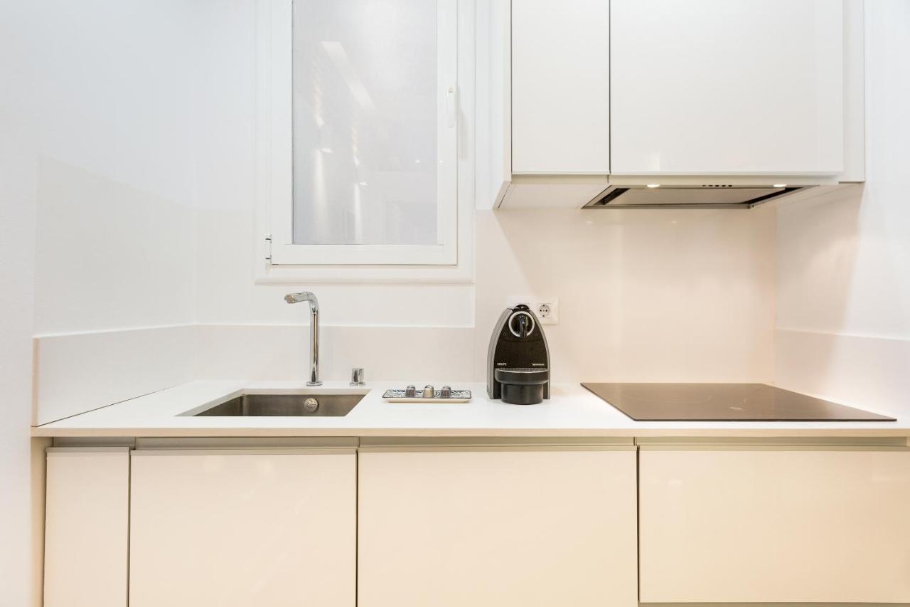 Charming Parallel Apartment *
